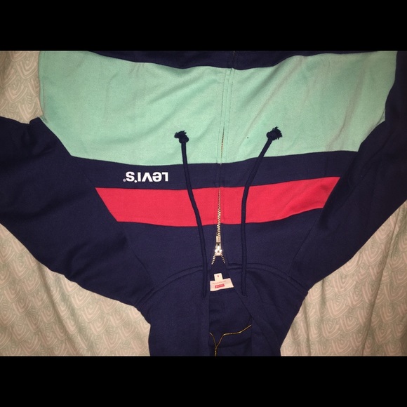 Levi’s Zip Hoodie - Picture 1 of 4